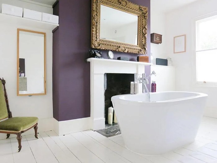 Dark purple bathroom decor