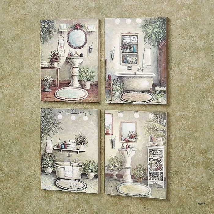 Small wall decor for bathrooms